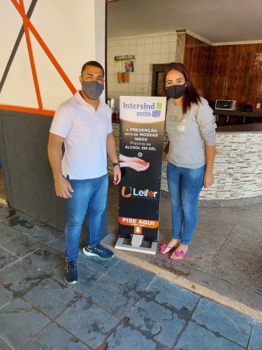 Campanha realizada pelo Intersind distribui totens de álcool gel em Rodeiro